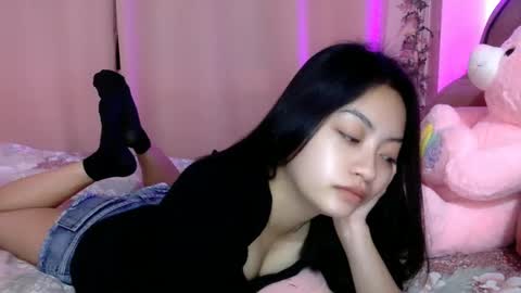 Sachi Cy online show from February 2025 06:59:01 PM