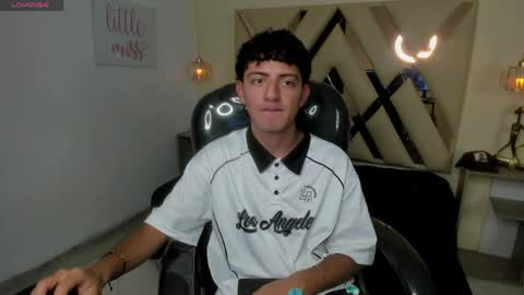 xebastwink online show from April 2026 07:47:02 PM