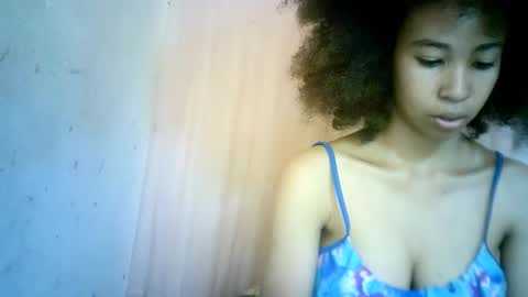 xenna610827 online show from February 2025 12:49:01 PM