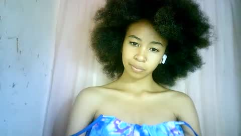 xenna610827 online show from March 2025 05:49:02 PM