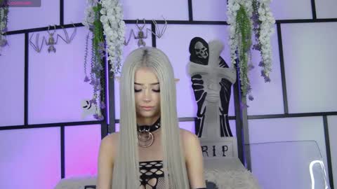 xenomy online show from October 2025 07:45:01 AM