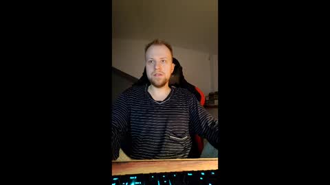 Snapshot of xer187 chatting on March 2026 05:24:02 AM Xeharnot online show from March 2026 05:24:02 AM