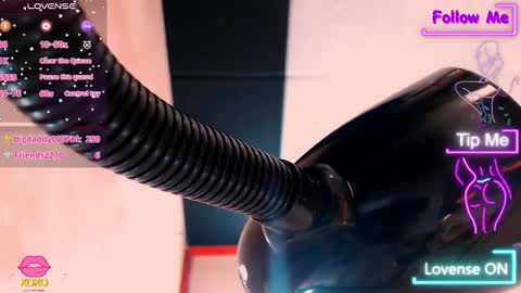 Snapshot of xhugeharleyselfsuckerx chatting on January 2026 08:08:01 AM xHUGECOCKTILLCUMX online show from January 2026 08:08:01 AM