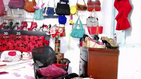 Snapshot of xiaraa26 chatting on October 2025 06:45:02 PM xiaraa26 online show from October 2025 06:45:02 PM