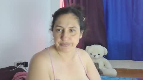 Snapshot of xime5144838 chatting on January 2025 08:50:01 PM Ximena online show from January 2025 08:50:01 PM