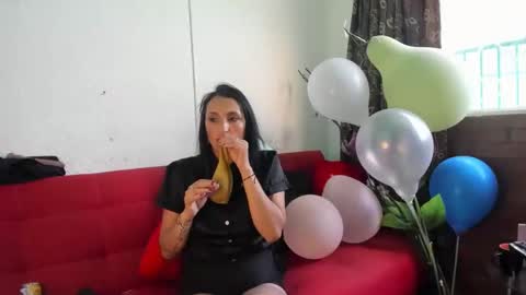 Ximena online show from January 2025 07:01:02 PM