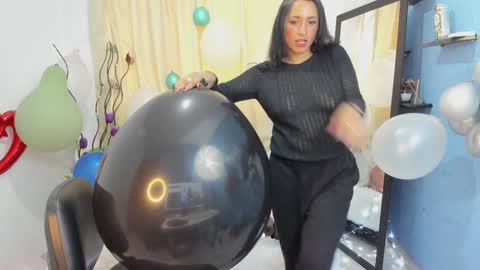 Ximena online show from January 2025 03:21:01 PM