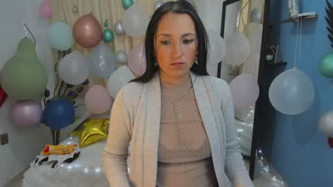 Ximena online show from January 2025 12:37:01 PM