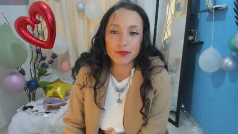 Ximena online show from February 2025 06:09:02 PM
