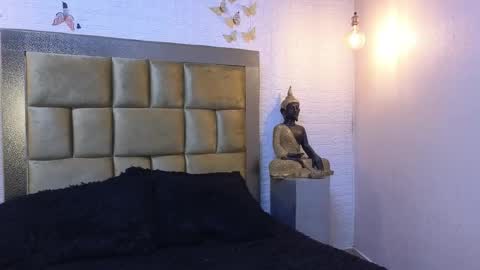 Snapshot of ximenawilliamss chatting on November 2025 10:13:02 PM ximena online show from November 2025 10:13:02 PM