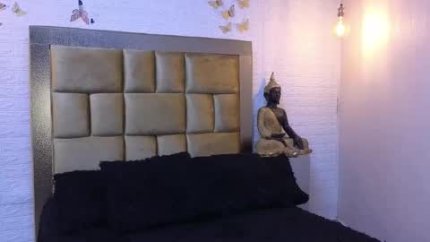 ximena online show from December 2025 08:25:02 PM