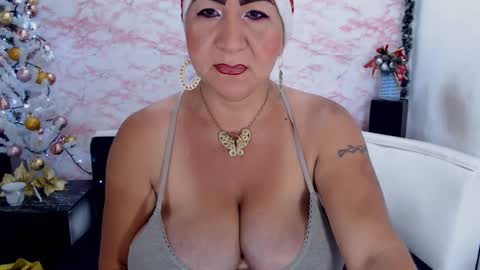 XIOMY   give LIKE on my page online show from December 2024 12:39:02 PM