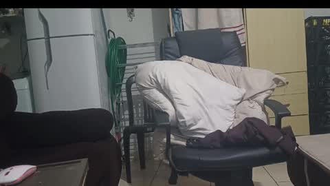 Snapshot of xirudasantiga chatting on November 2025 01:52:01 AM xirudasantiga online show from November 2025 01:52:01 AM