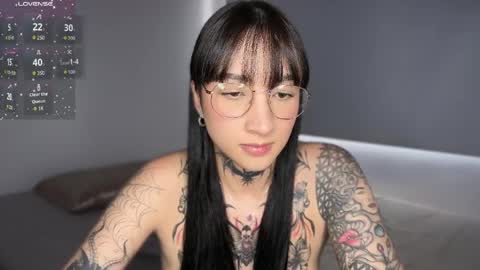 xisisxx online show from April 2026 07:33:02 PM