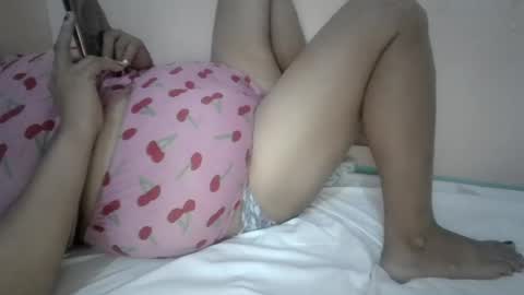 xjuicytits online show from July 2026 12:24:01 AM