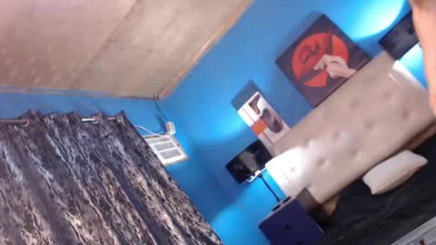 Snapshot of xkaytlyn_whitexx chatting on April 2026 06:16:02 AM Seductive Kaylyn online show from April 2026 06:16:02 AM