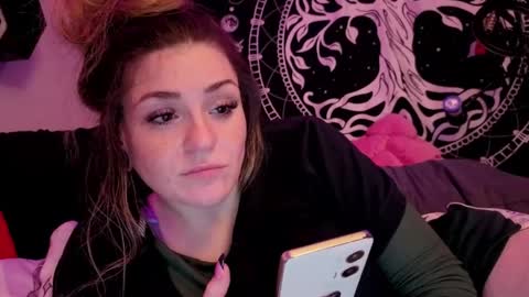 Snapshot of xkittymeowz chatting on May 2026 09:35:01 AM xkittymeowz online show from May 2026 09:35:01 AM