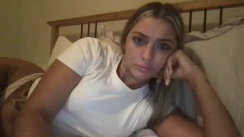 Snapshot of xkloeexo chatting on December 2025 07:40:02 PM xkloeexo online show from December 2025 07:40:02 PM