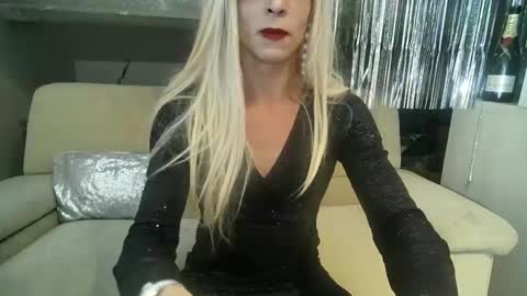 Wendy online show from January 2025 08:54:01 PM