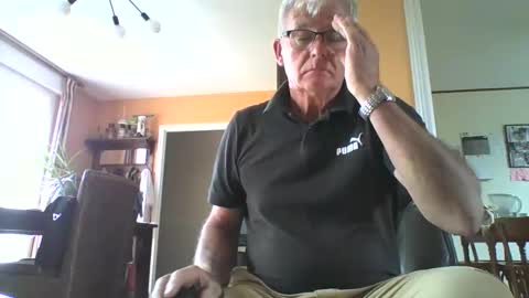 Snapshot of xmaeg3 chatting on September 2025 12:38:02 PM xmaeg3 online show from September 2025 12:38:02 PM