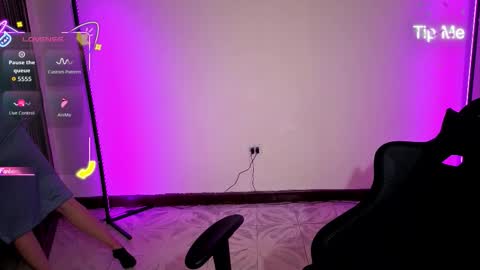 MiaLozano online show from October 2025 09:18:02 AM