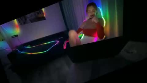 XMollyLoveX online show from April 2026 07:25:02 PM