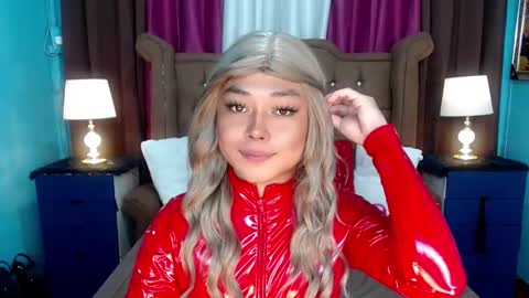Hailey online show from December 2024 03:11:02 PM