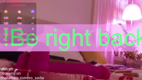 Snapshot of xo_sadie chatting on May 2026 05:46:01 AM Xo Sadie online show from May 2026 05:46:01 AM