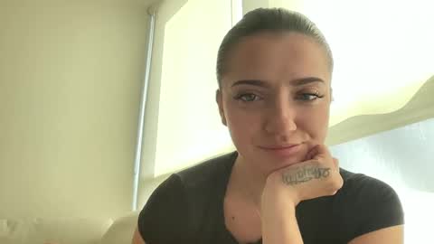 Snapshot of xoariellxo chatting on September 2025 04:17:01 PM xoariellxo online show from September 2025 04:17:01 PM