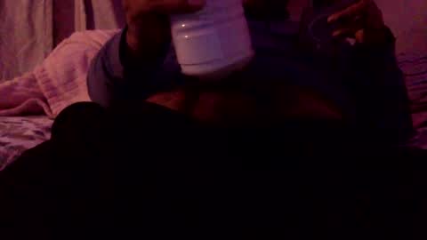 Snapshot of xob3n chatting on December 2024 08:41:02 AM Alejandro FullMoon online show from December 2024 08:41:02 AM