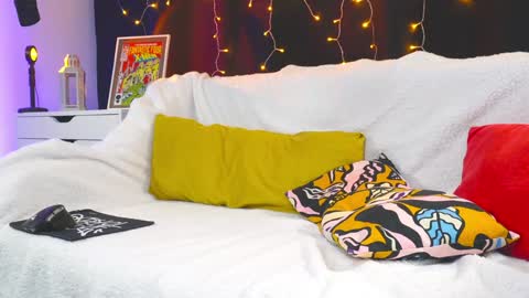 XoRylan online show from January 2025 11:05:01 PM