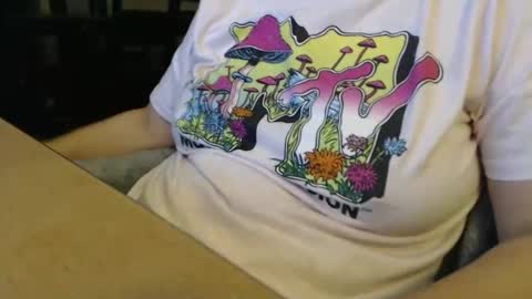 Snapshot of xpeep_show chatting on December 2025 01:00:02 AM Heavenly Star online show from December 2025 01:00:02 AM