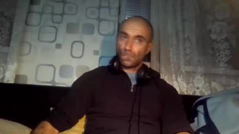 Snapshot of xploid1982 chatting on December 2024 02:09:01 AM xploid1982 online show from December 2024 02:09:01 AM