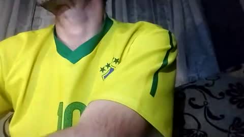 Snapshot of xploid1982 chatting on September 2025 10:24:02 PM xploid1982 online show from September 2025 10:24:02 PM