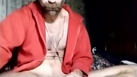 Snapshot of xploid1982 chatting on November 2025 11:51:02 PM xploid1982 online show from November 2025 11:51:02 PM