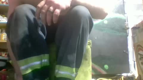 Snapshot of xploringus1 chatting on December 2024 09:28:02 AM Xploringus online show from December 2024 09:28:02 AM