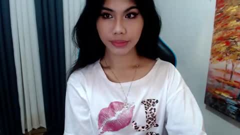 Snapshot of xseductive_airax chatting on January 2025 02:31:02 AM aira online show from January 2025 02:31:02 AM