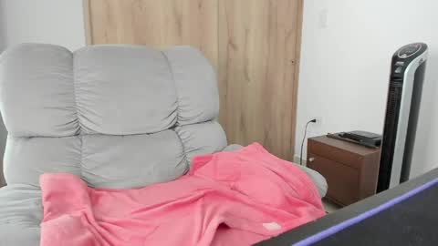 Hellen Sofia instagram hellen5546 online show from April 2026 08:09:02 PM