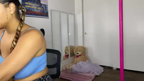 Snapshot of xstargazingx chatting on October 2025 08:31:01 PM xStarGazingx online show from October 2025 08:31:01 PM