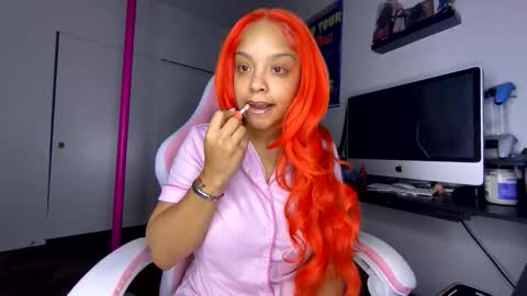 Snapshot of xstargazingx chatting on November 2025 06:52:01 AM xStarGazingx online show from November 2025 06:52:01 AM