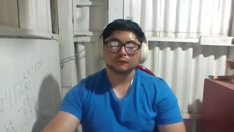 xstudiobog_90 online show from September 2025 09:08:02 PM