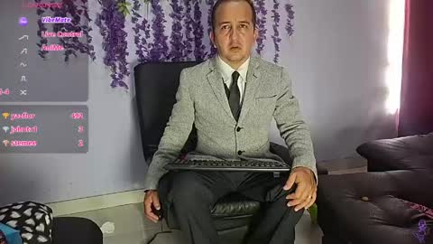 xthesexybossx online show from June 2026 06:36:02 PM