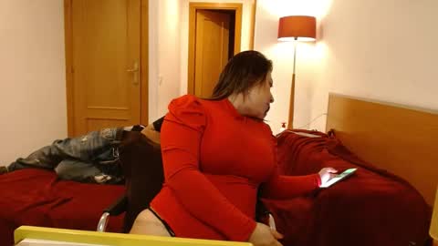 thiagoeva online show from December 2024 11:52:02 AM