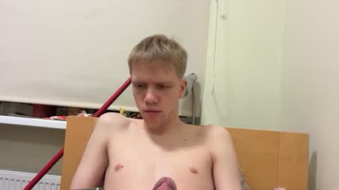 Snapshot of xtraxxlucas chatting on November 2025 05:46:02 PM xtraxxlucas online show from November 2025 05:46:02 PM