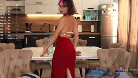 Snapshot of xwithy chatting on November 2025 12:51:01 PM FrancyStepmom and YStepson INTERESTED IN A GIRL-GIRL COLLABORATION TEXT ME HERE or INSTAGRAM online show from November 2025 12:51:01 PM