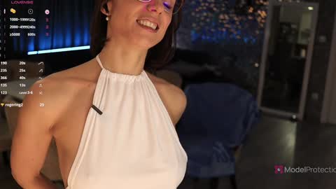 Snapshot of xwithy chatting on February 2026 05:09:02 PM FrancyStepmom and YStepson INTERESTED IN A GIRL-GIRL COLLABORATION TEXT ME HERE or INSTAGRAM online show from February 2026 05:09:02 PM