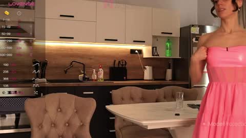 FrancyStepmom and YStepson    INTERESTED IN A GIRL-GIRL COLLABORATION  TEXT ME HERE  or INSTAGRAM online show from April 2026 11:33:01 AM