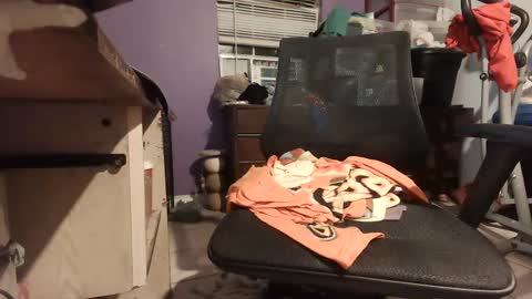 Snapshot of xx10inchrickxx chatting on January 2025 04:03:01 AM xx10inchrickxx online show from January 2025 04:03:01 AM