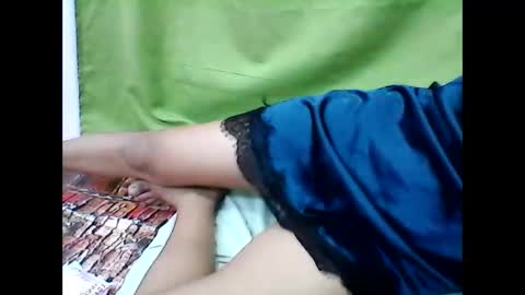 Snapshot of xx_winwin_xx chatting on February 2025 11:48:02 PM Mariel online show from February 2025 11:48:02 PM