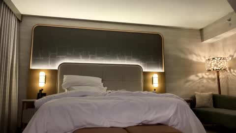 xxalphawolf69 online show from April 2026 03:13:02 AM